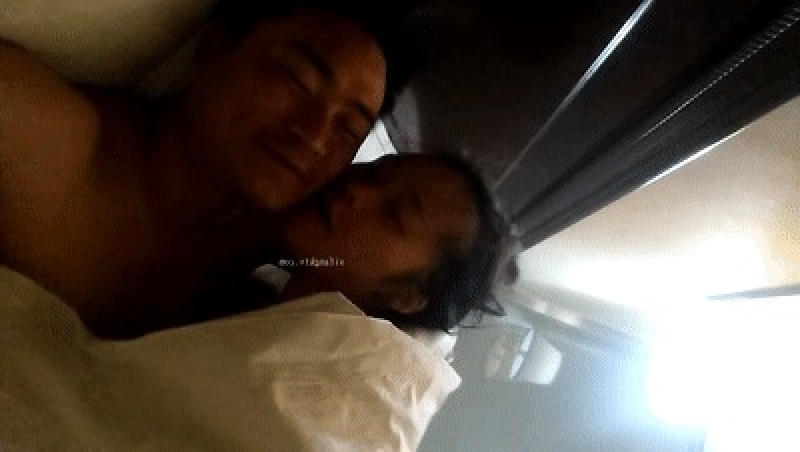❤️❤️❤️OnlyFans美乳網黃辛尤里體育館除了打羽毛球還可以和肌肉猛男打炮呻吟在場館回蕩