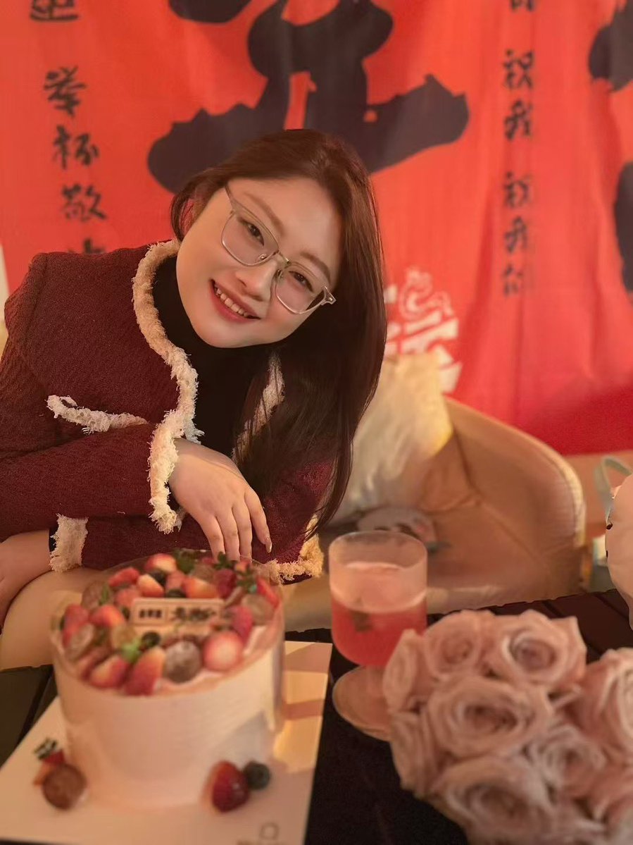 5月1日-2❤️❤️❤️中港台精選【15部】解鎖一字馬!