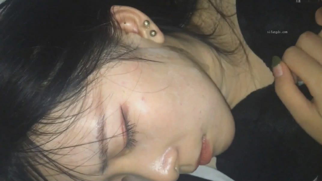 5月1日-1❤️❤️❤️中港台精選【15部】新婚高知小夫妻自拍