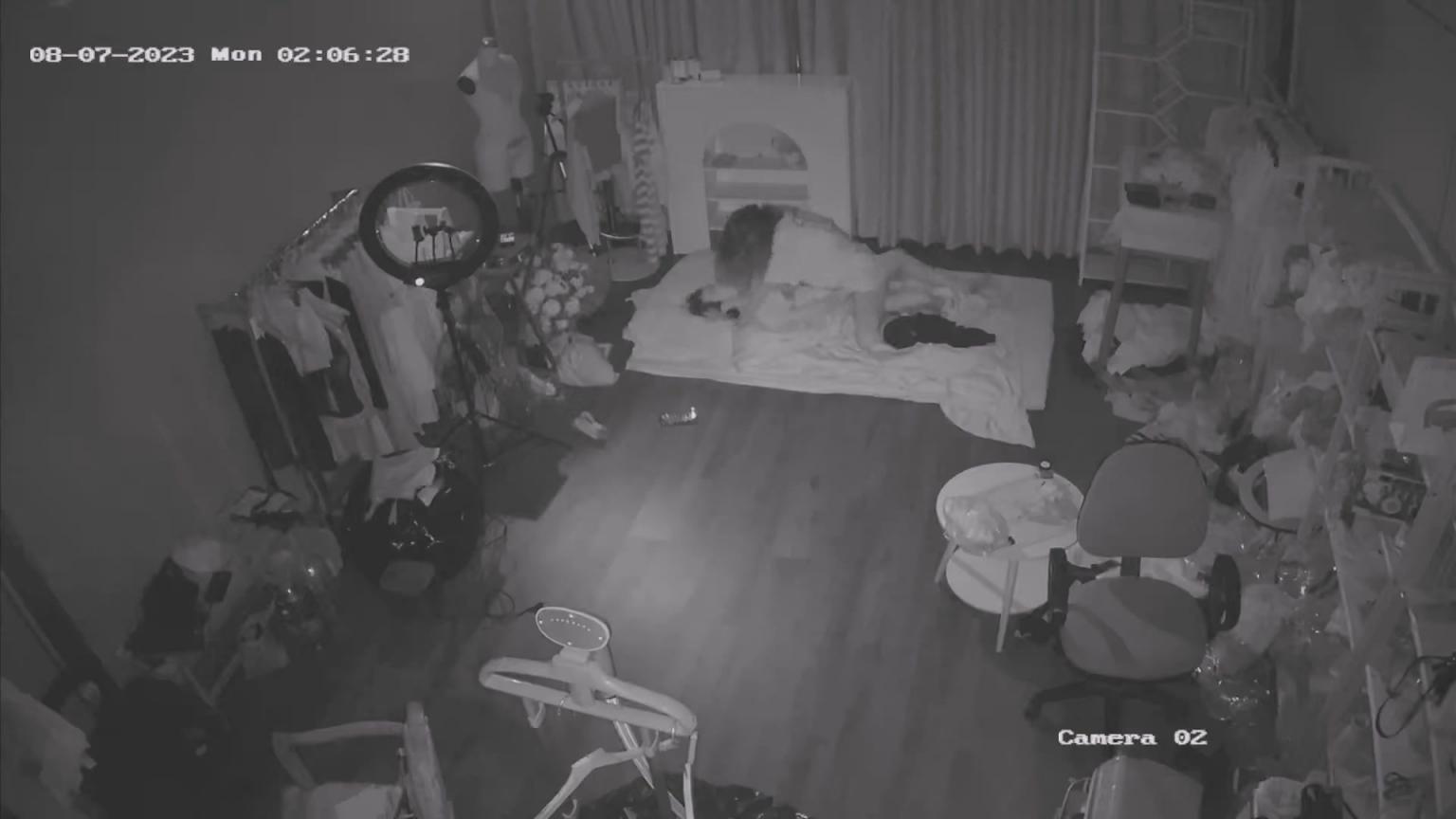 ❤️❤️❤️【獵奇】舔逼不用求男人自己可以幫自己舔逼長見識了舔逼自慰新高度