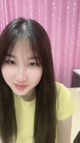 ❤️❤️❤️上海风骚女翻译馨姐❤️午休跟日本上司开房偷情还一边手机自拍,被射了一屁股的精液