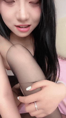 ❤️❤️❤️⚡21岁某名企金牌女销售⚡活泼开朗⚡白虎嫩鲍中出内射