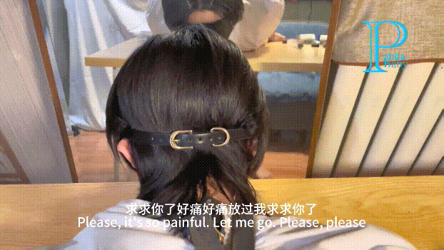 ❤️❤️❤️【臺灣】【EDMosaic】暗黑「艾悠」人妻被老公帶來直播間4P粉穴緊鮑一邊塞著玩具震動一邊打炮