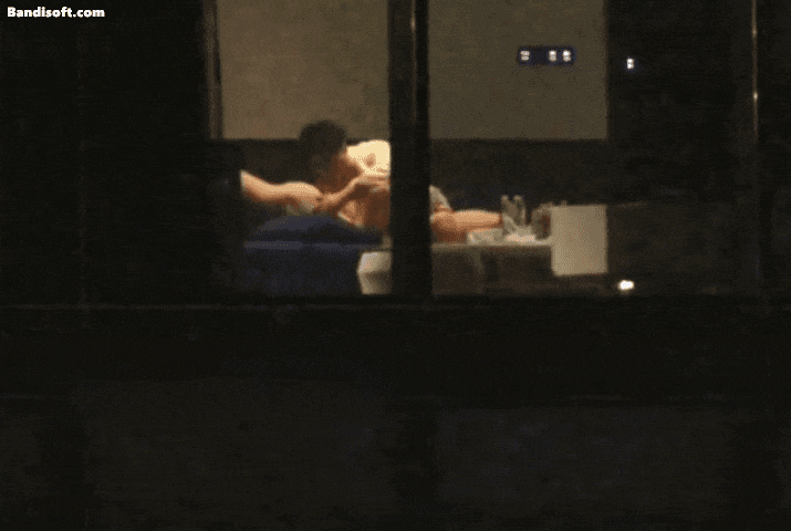 ❤️❤️❤️【五星級酒店窗外偷拍】情人之間的約會,落地窗前狂草少婦,入住的都是高質量男女,偷窺感一流