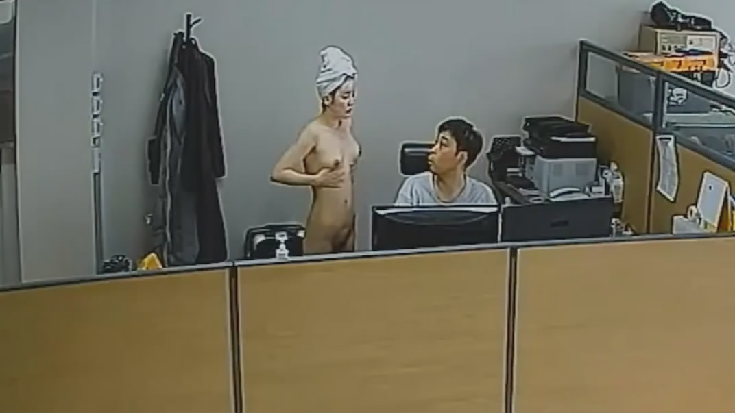 ❤️❤️❤️【臺灣】大尺度三級片-《破浪男女》劇情十分淫亂,兩男一女互相3P