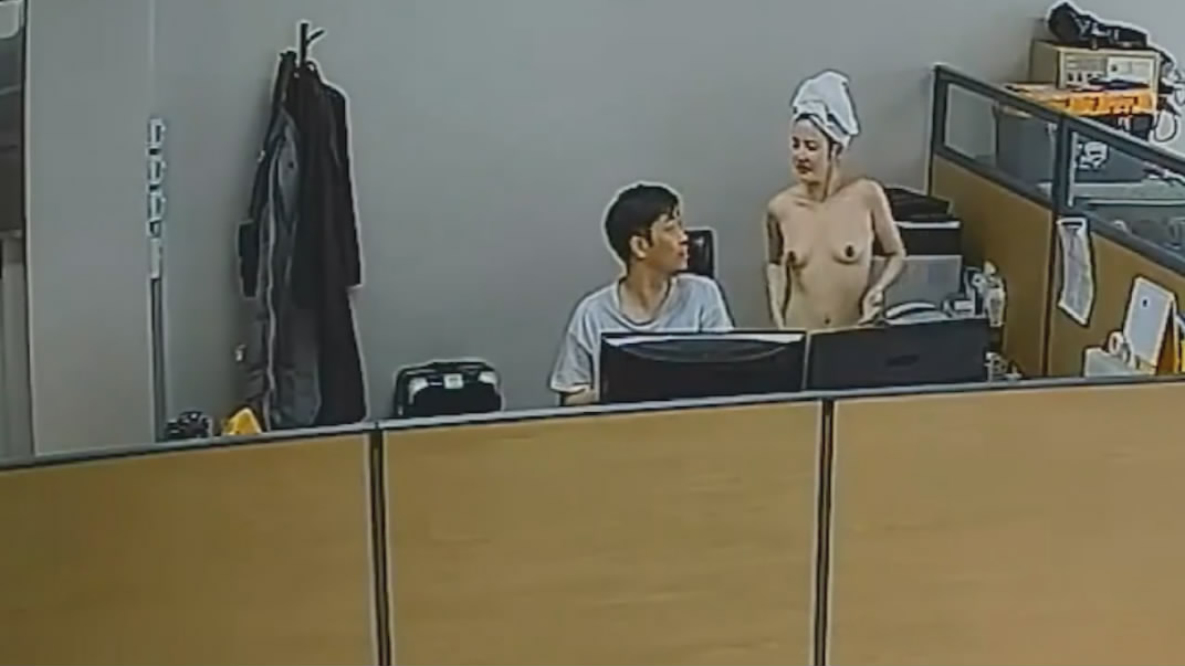 ❤️❤️❤️【臺灣】大尺度三級片-《破浪男女》劇情十分淫亂,兩男一女互相3P