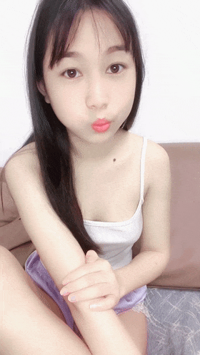❤️❤️❤️【臺灣】約炮大神【黑傑克】付費無水印原檔，口爆插射19歲藝校生，沙發篇