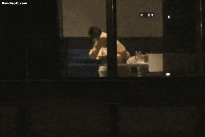 ❤️❤️❤️【五星級酒店窗外偷拍】情人之間的約會,落地窗前狂草少婦,入住的都是高質量男女,偷窺感一流