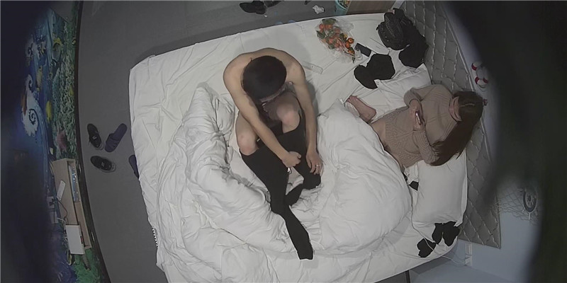 ❤️❤️❤️【臺灣】EDMOSAIC❤️老公欠錢不還老婆被上門討債的女老板和3個馬仔一塊淫亂輪P