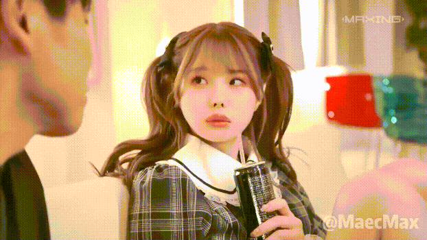 ❤️❤️❤️FansOne光頭炮王曾強&米歐純天然模特兒完美身材米歐降臨油亮亮滑嫩嫩完美body放浪御姐超級會搖求著幹
