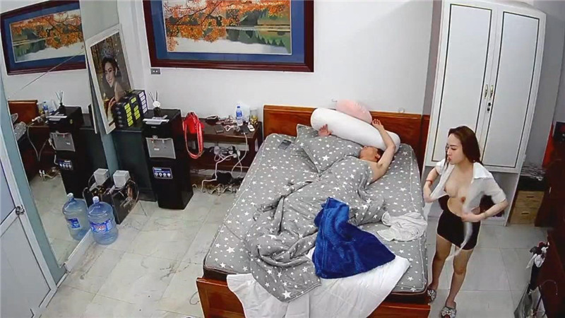 ❤️❤️❤️亞裔高顏值反差婊御姐SabrinaCortezCute海盜小妞想要她的陰戶被掠奪