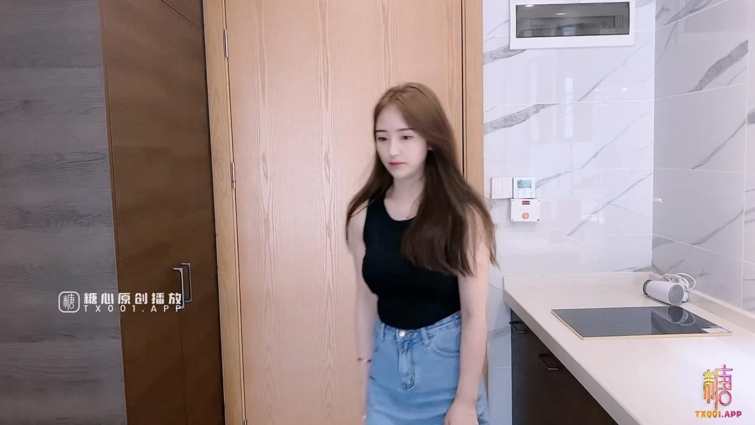 ❤️❤️❤️95後希爾頓酒店前台小姐姐,170大長腿苗條美女,現在有錢,真的玩的更刺激了,直接強插