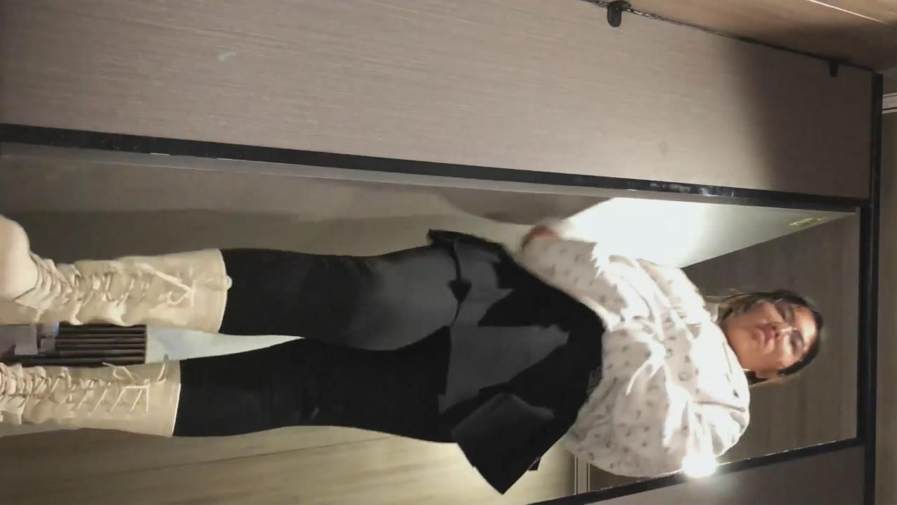 ❤️❤️❤️港台4級(無碼A片)手銬下的男女高清修覆版