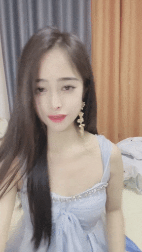 ❤️❤️❤️95後希爾頓酒店前台小姐姐,170大長腿苗條美女,現在有錢,真的玩的更刺激了,直接強插