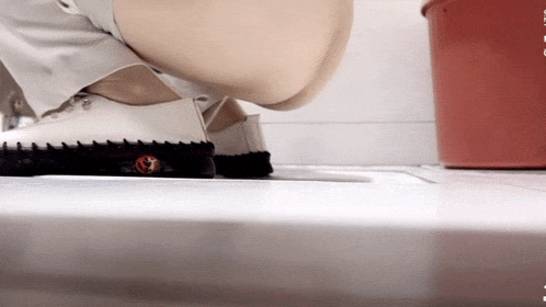 ❤️❤️❤️多倫多某跨國會計律師事務所身材不錯的氣質美女和大屌洋上司性愛視頻無水印版