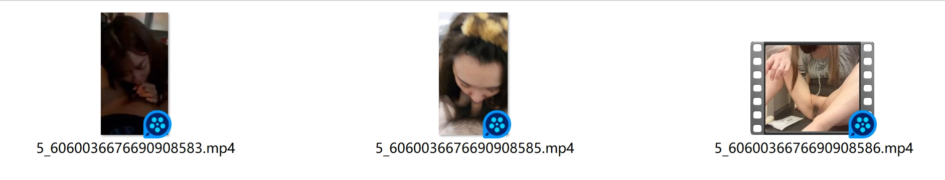 ❤️❤️❤️高顏制服清純學生妹吃精啪啪初攝影從小就是性別認同障礙直到現在小嬌乳小粉穴野外口爆回房慢慢品味中出